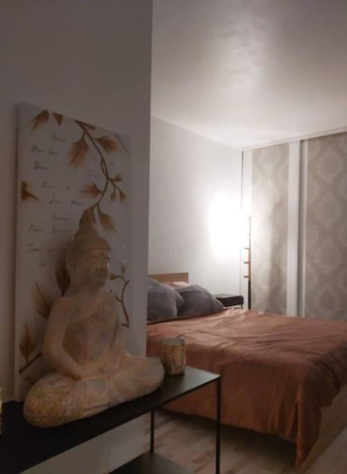 Superb Modern Apartment Clichy Luaran gambar